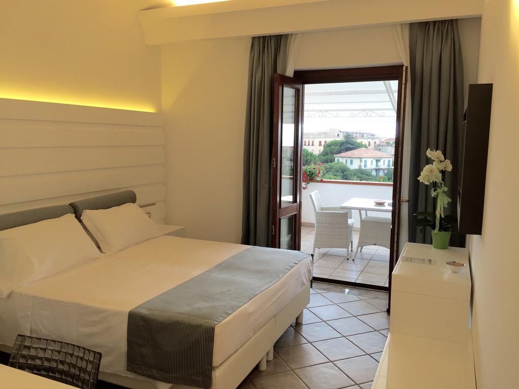 Villa Il Barone Tropea Zimmer foto